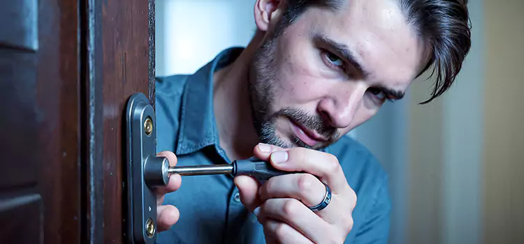 Eviction Locksmith Gloucester